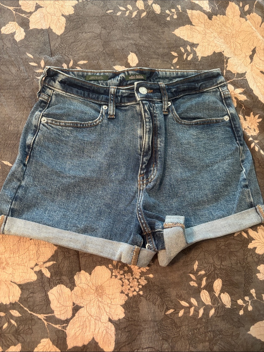 wild fable Rolled Hem Medium Blue Denim Shorts highest rise!!